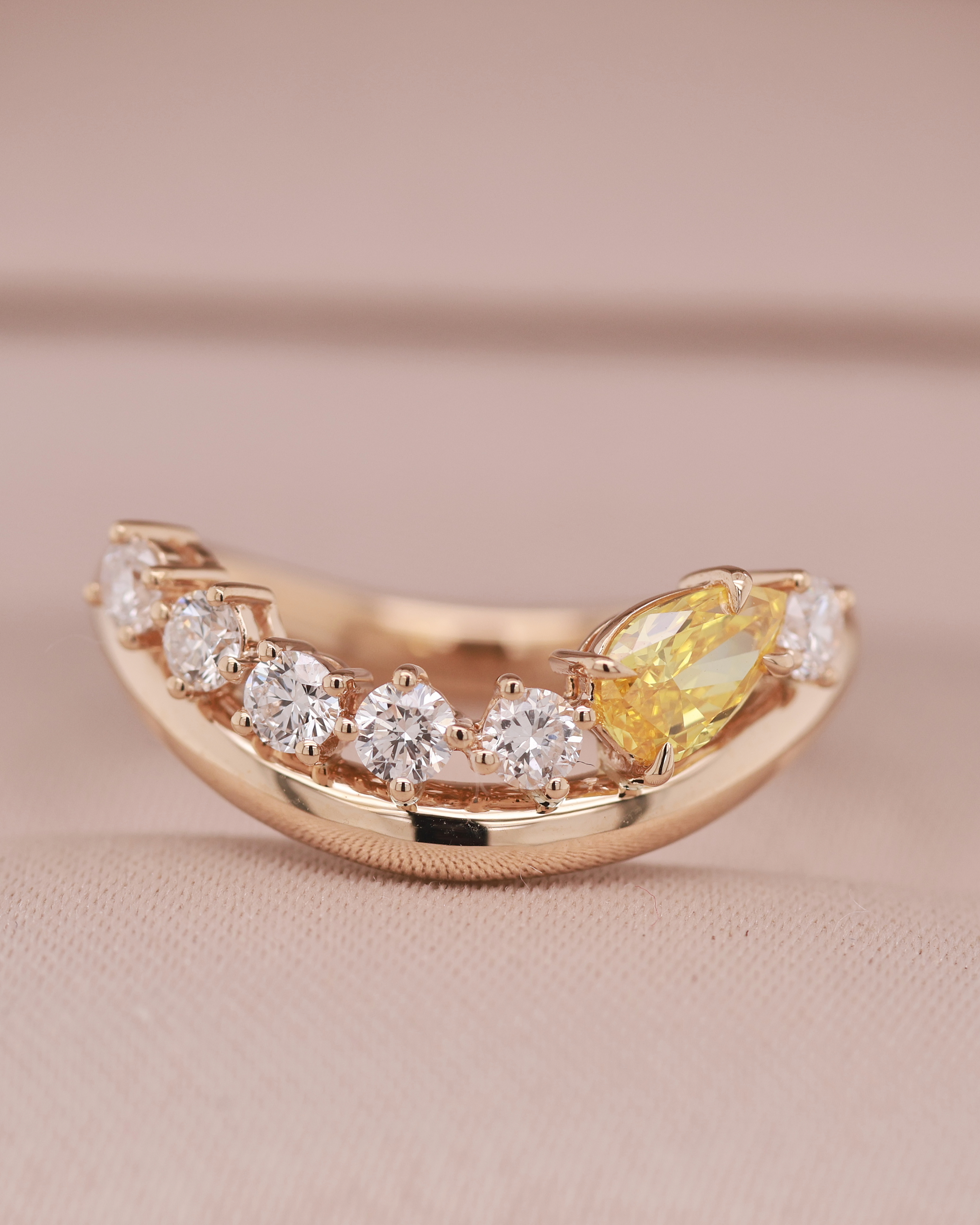 Vanilla Gold 14K Diamond Ring