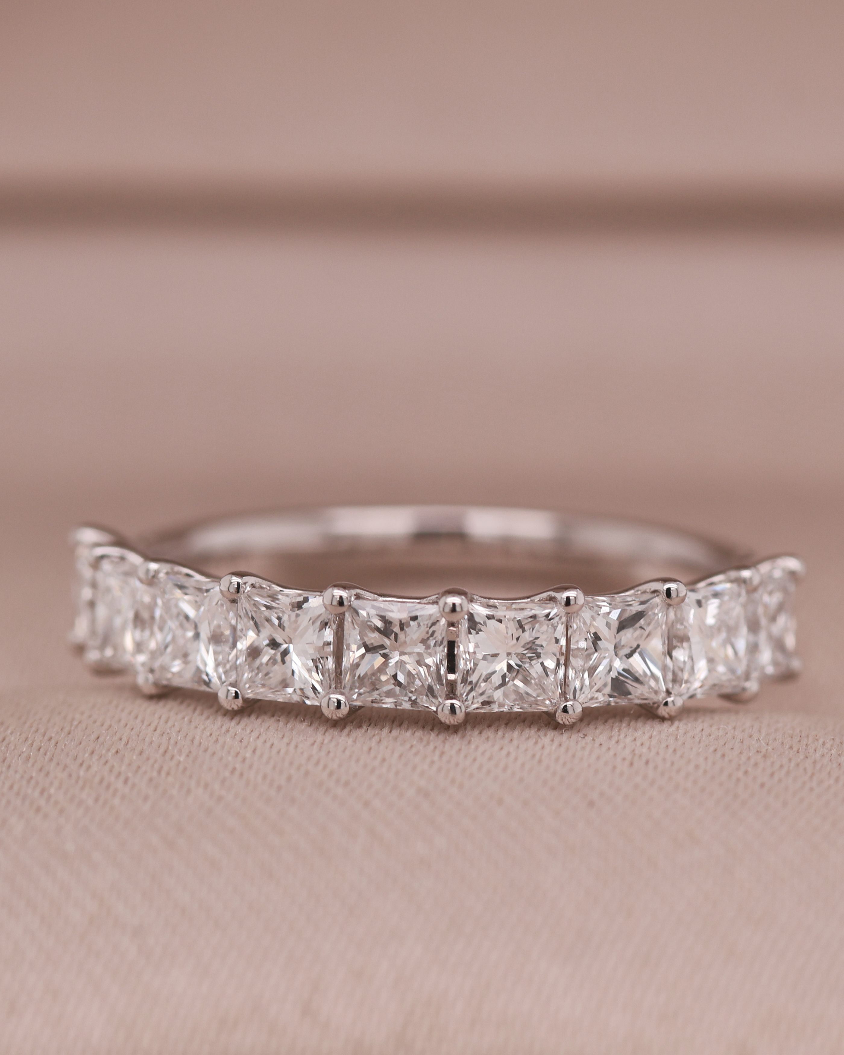 White Gold 14K Diamond Ring