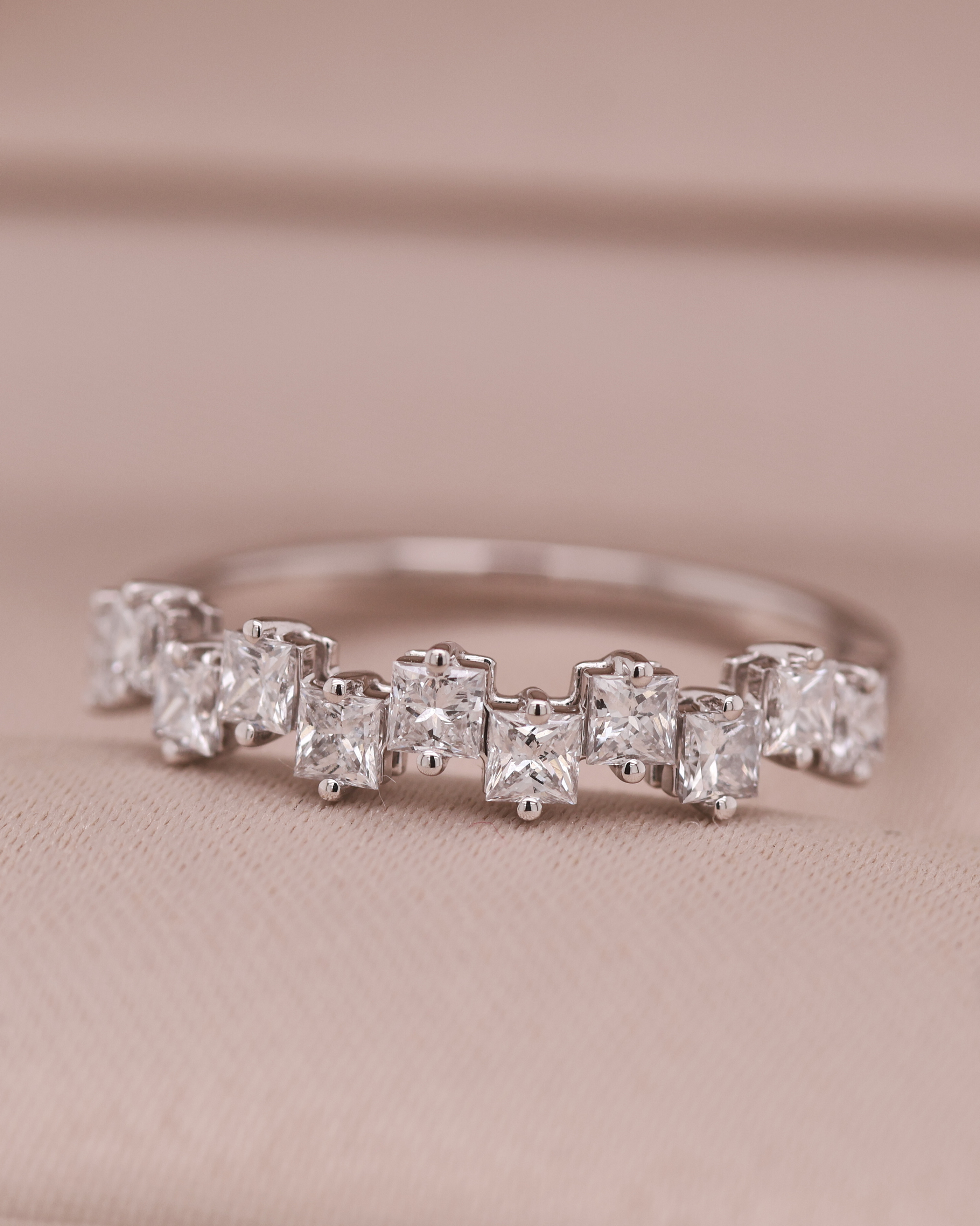 White Gold 14K Diamond Ring