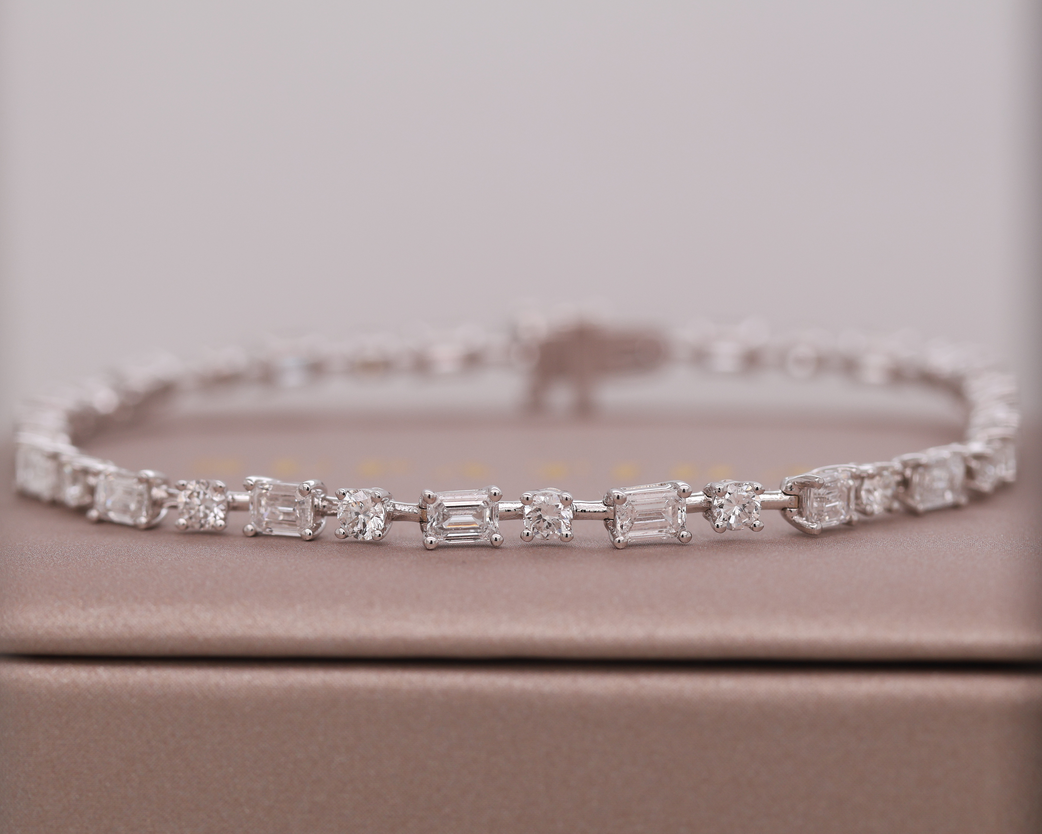 White Gold 10K Diamond Bracelet