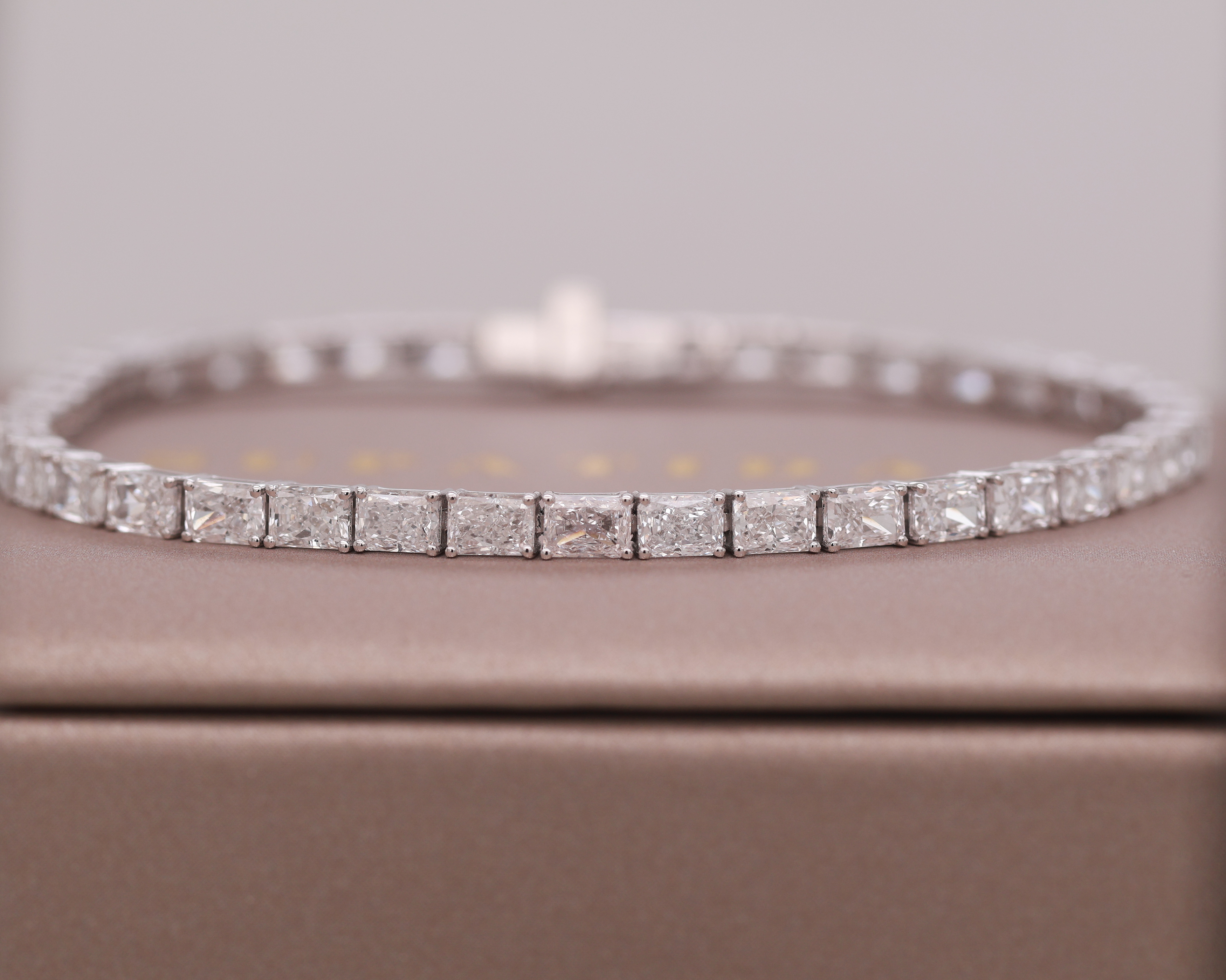White Gold 10K Diamond Bracelet
