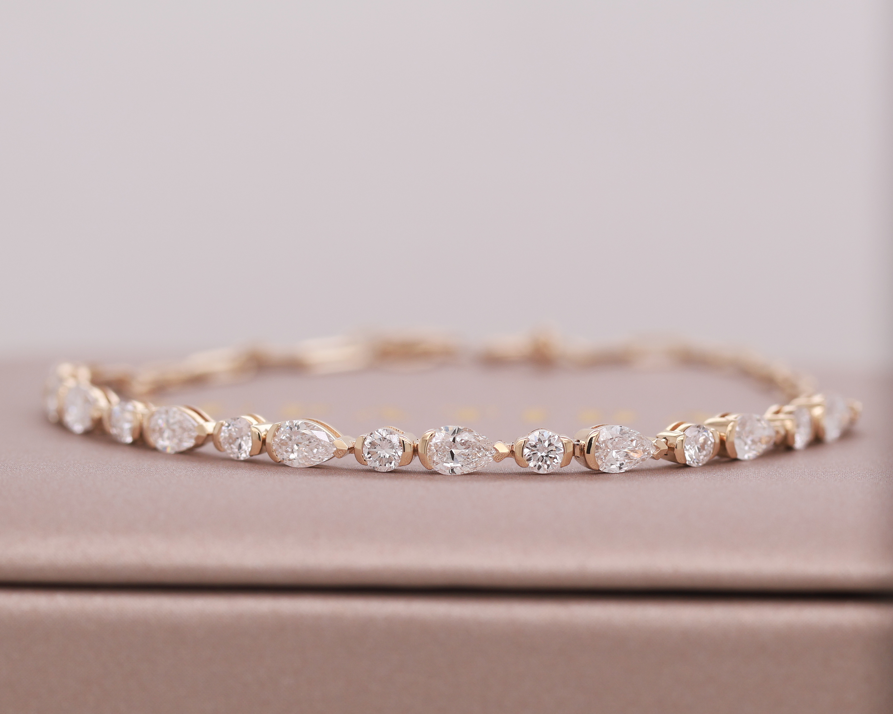 Vanilla Gold 14K Diamond Bracelet