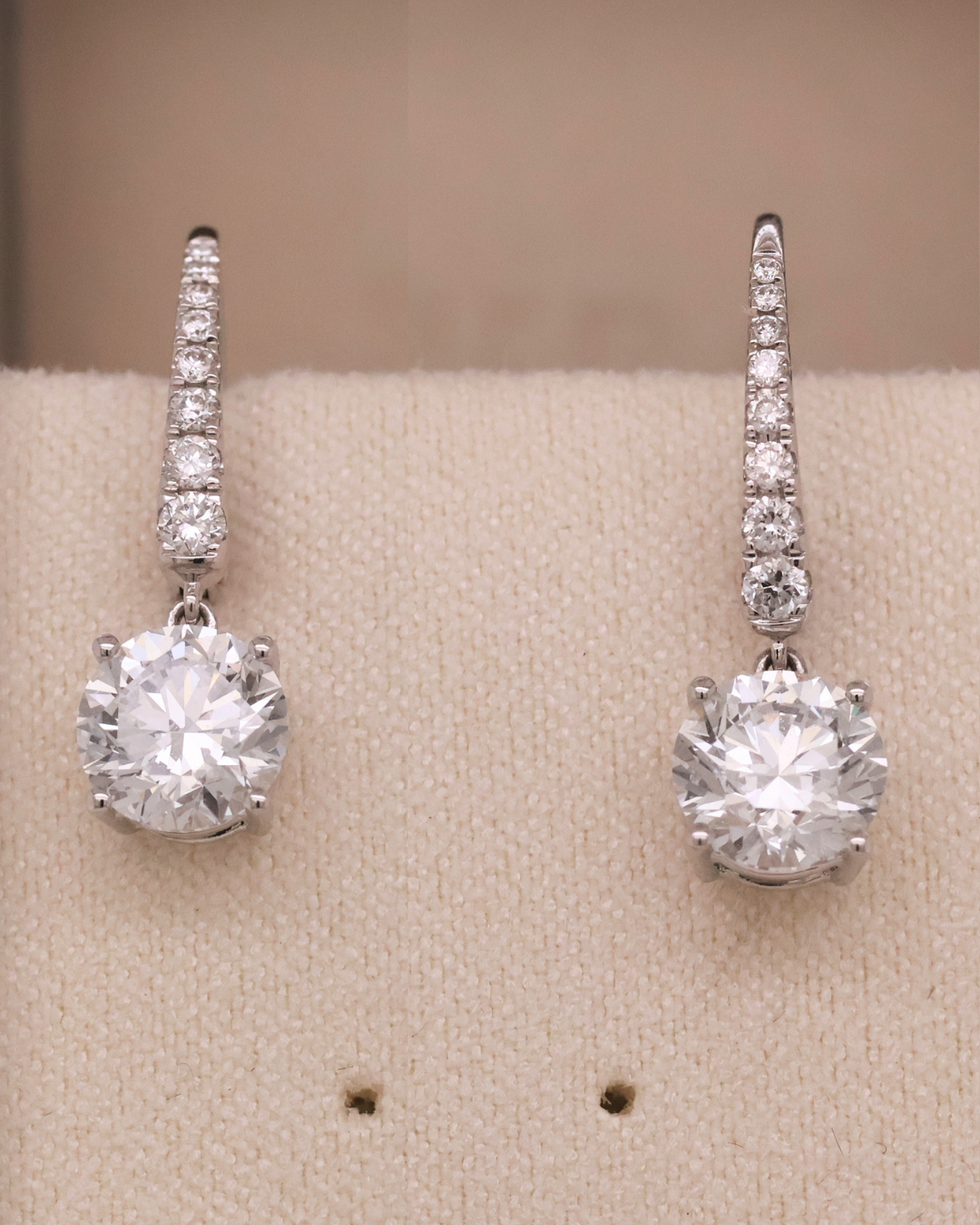 White Gold 14K Diamond Earring