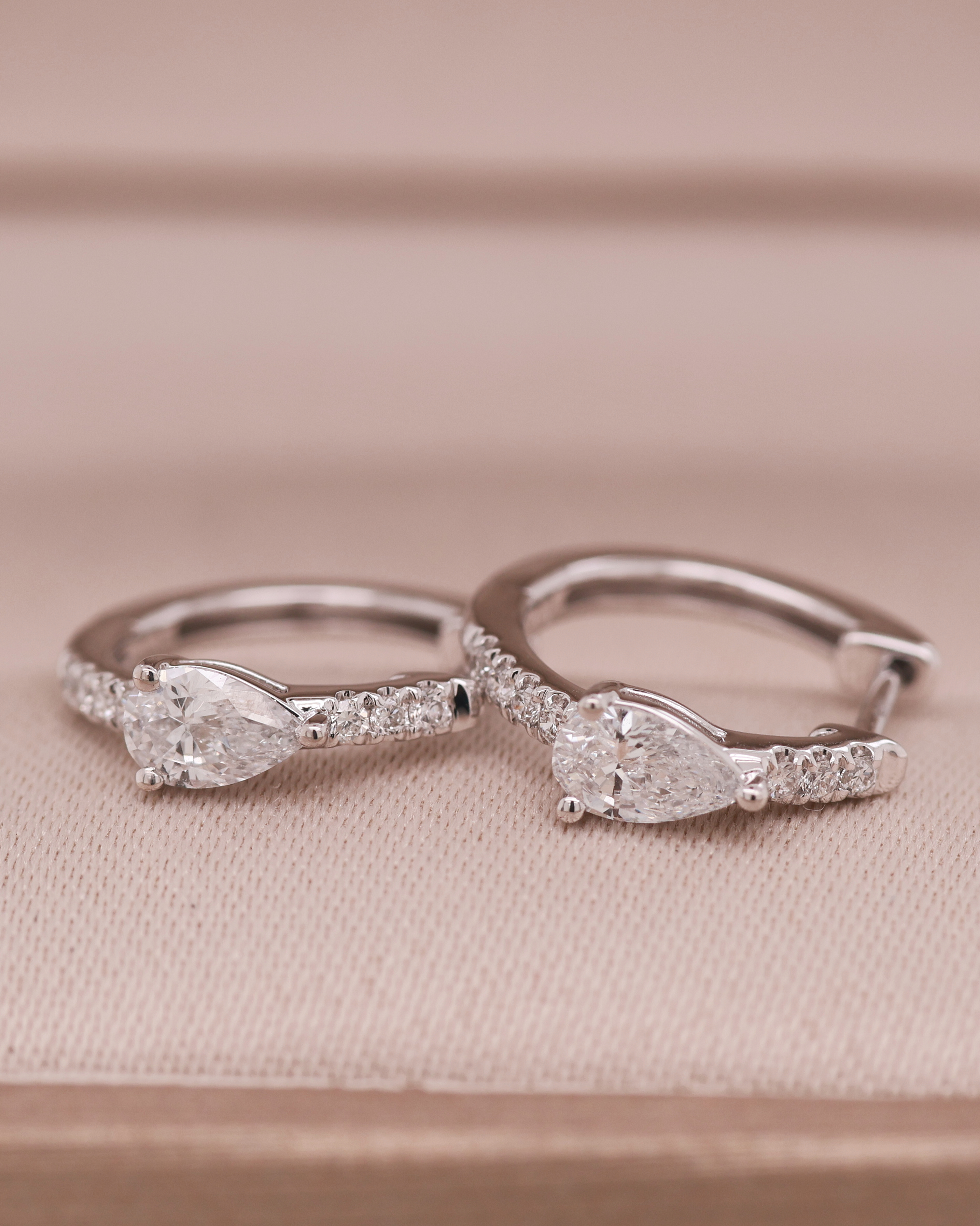 White Gold 14K Diamond Earring