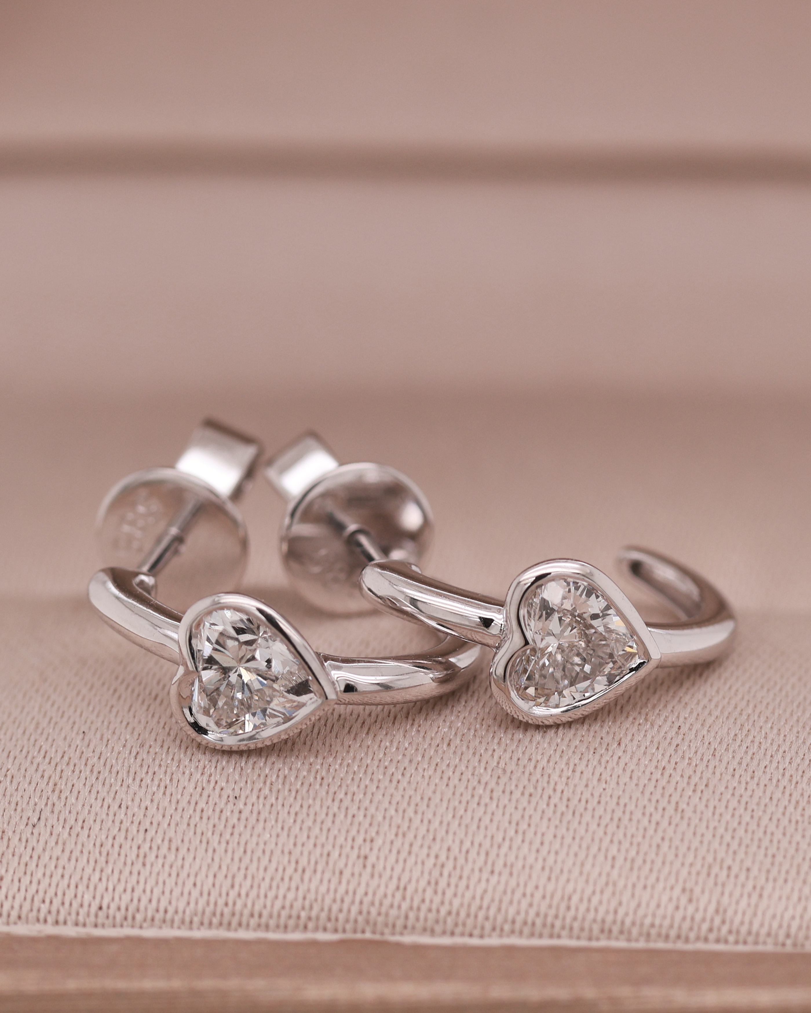 White Gold 14K Diamond Earring