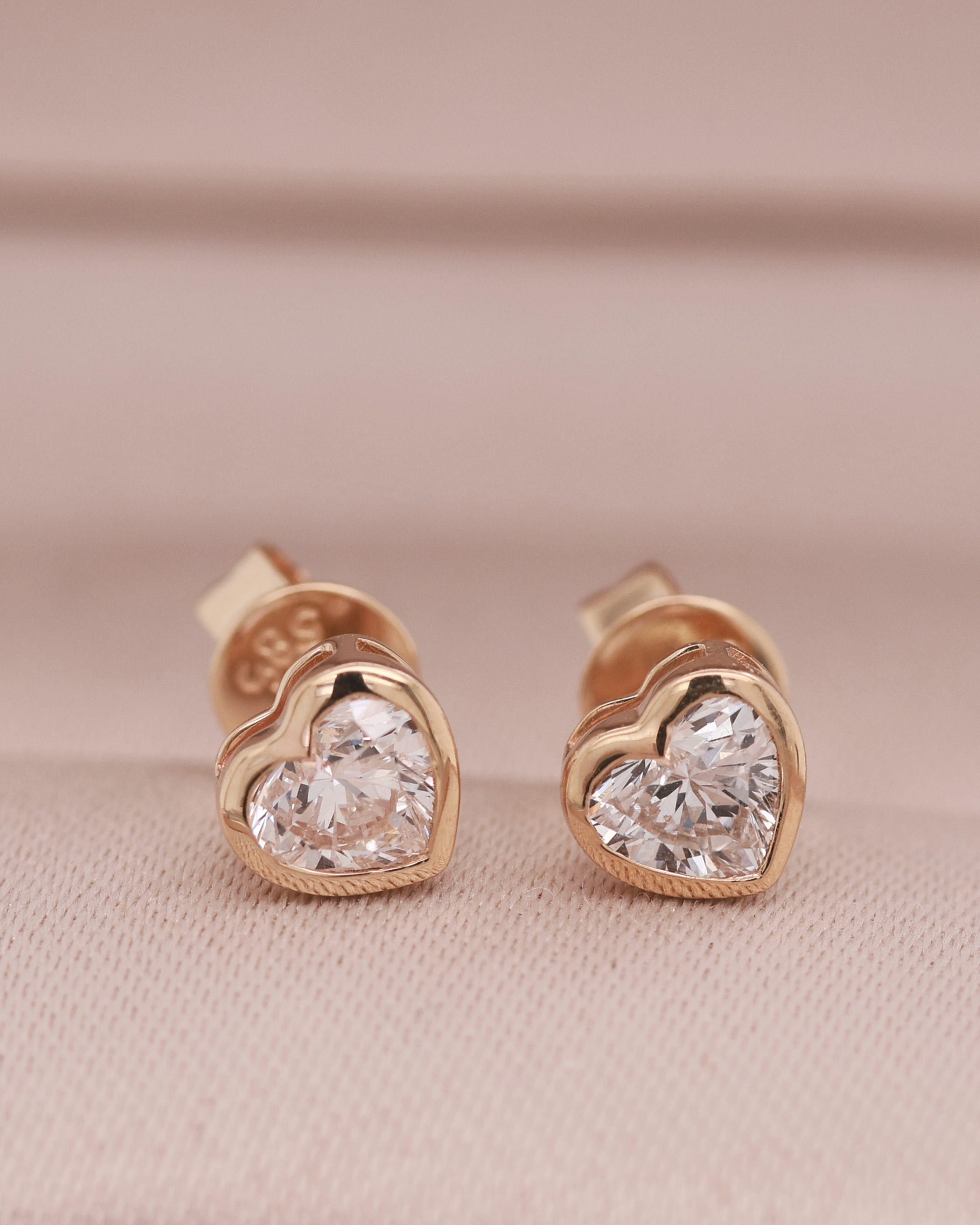 Vanilla Gold 14K Diamond Earring