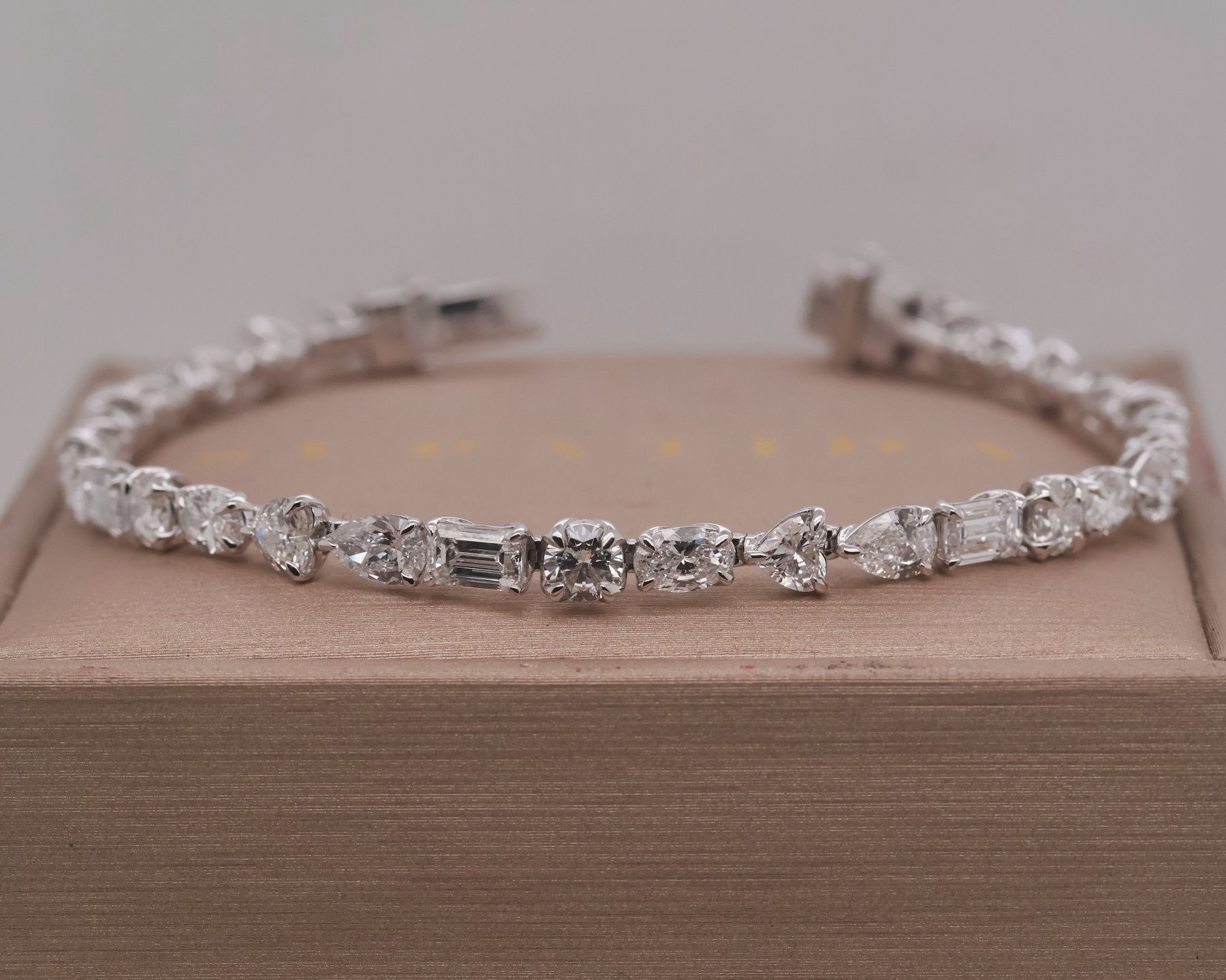 White gold 10k Medium Size Fancy Mix Shapes
