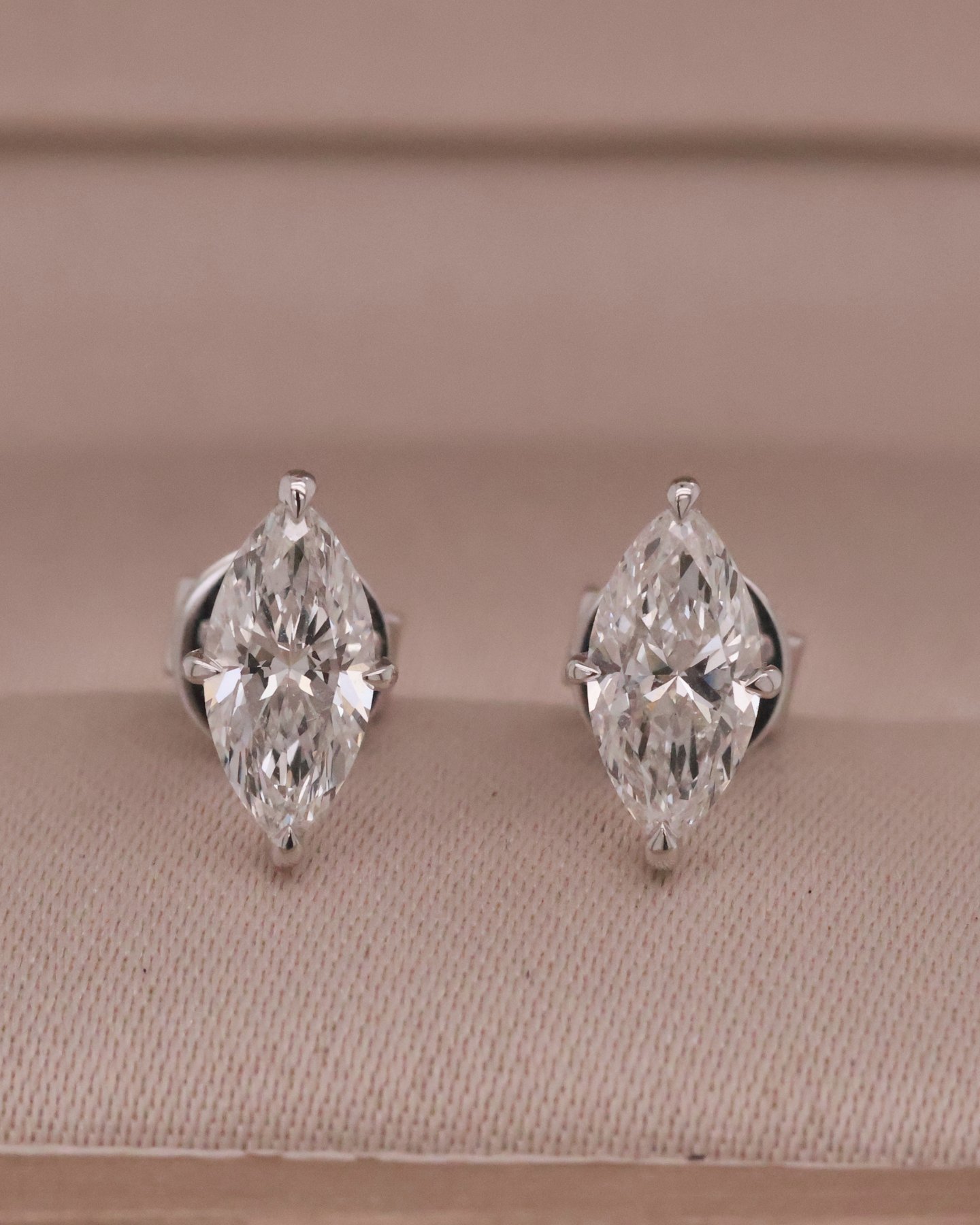 White gold 10k Marquise Stud (0.56 ct each)