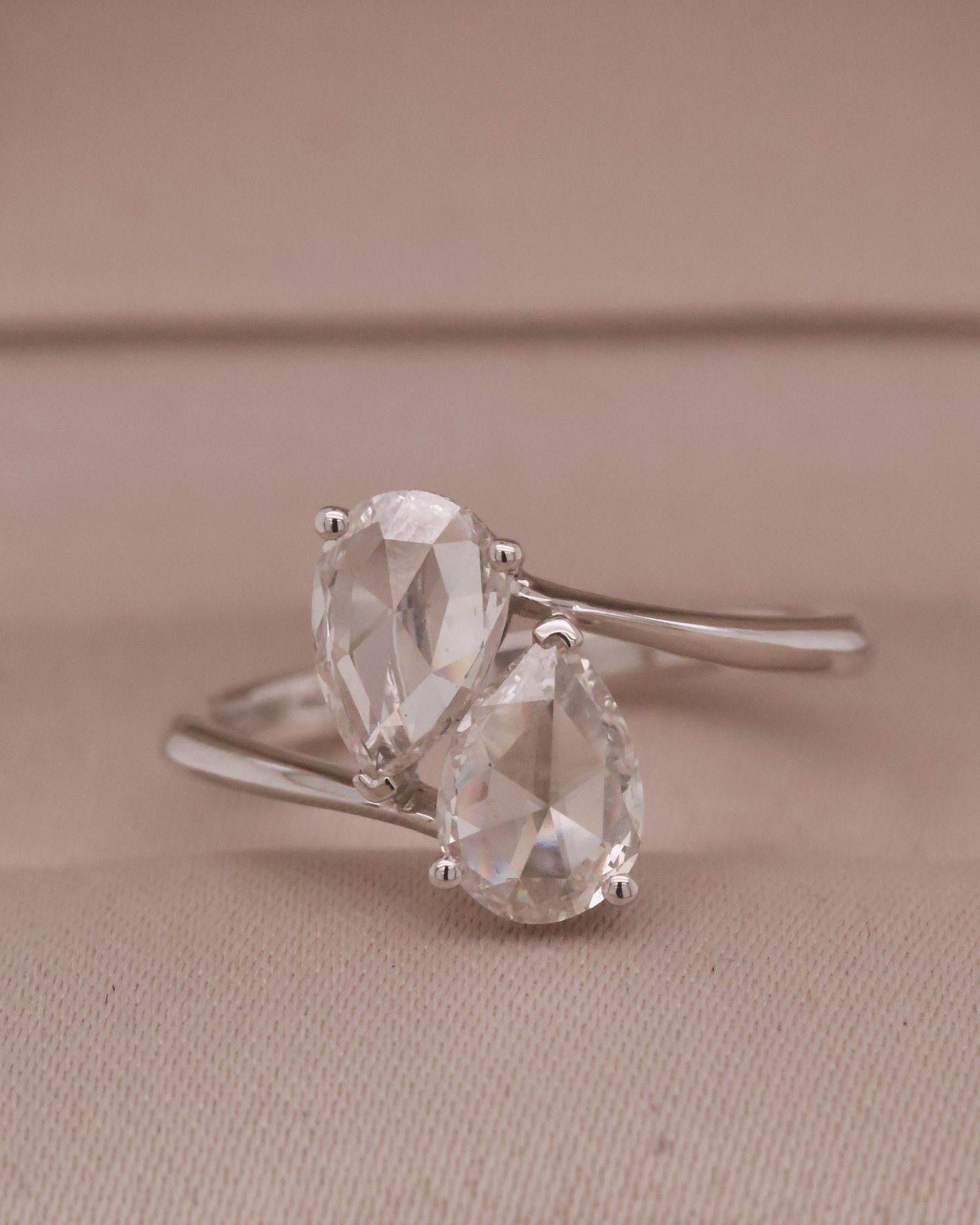 White gold 10k Vintage Rose Cut Toi et Moi