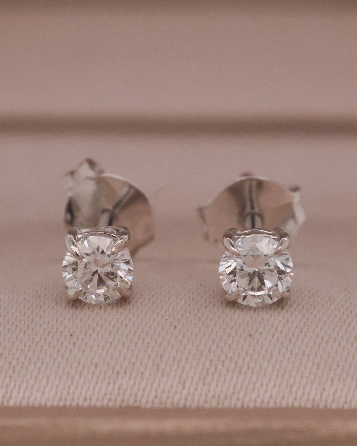 SILVER925 MINI Stud 0.20 ct each